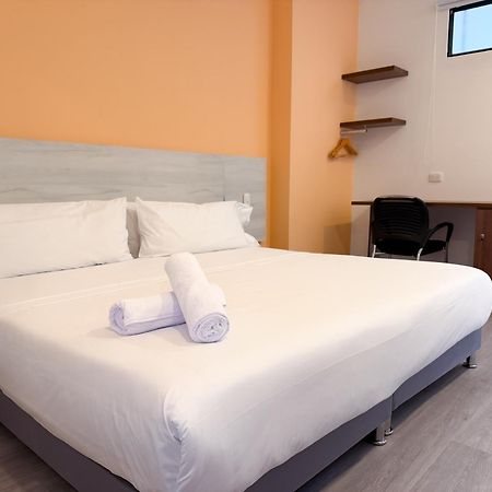 Hotel Apartamentos Regency La Feria 보고타 외부 사진