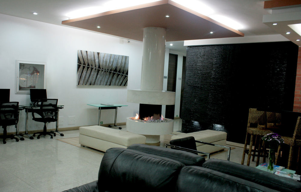 Hotel Apartamentos Regency La Feria 보고타 외부 사진