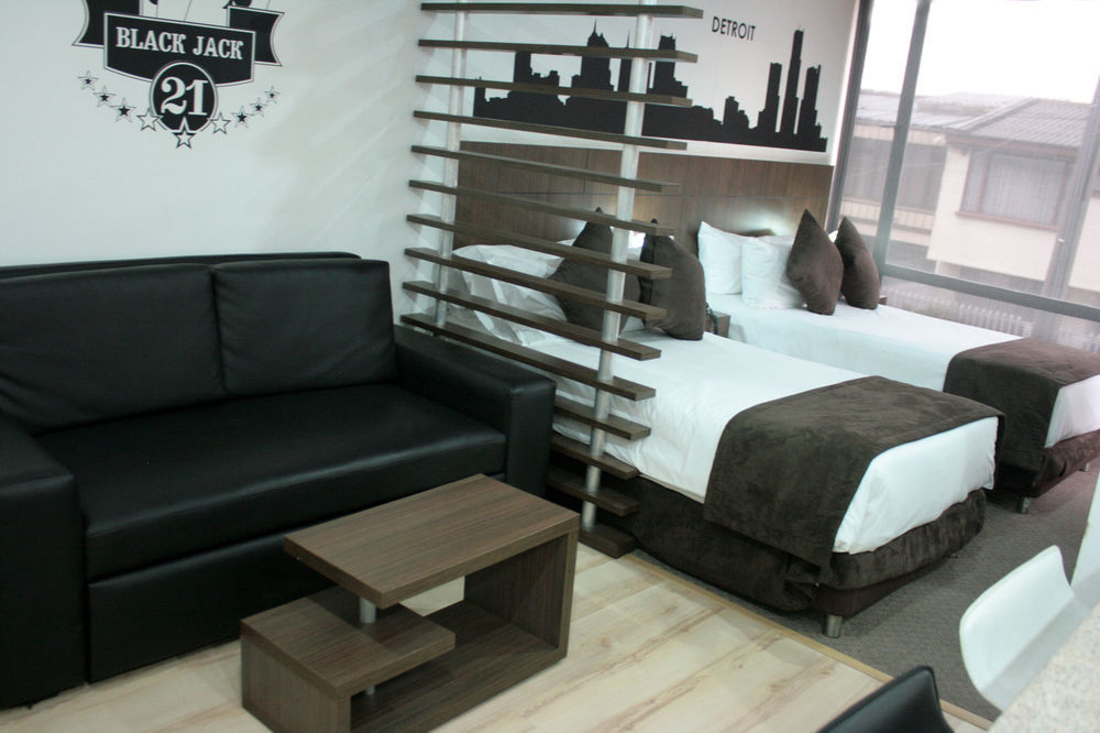 Hotel Apartamentos Regency La Feria 보고타 외부 사진