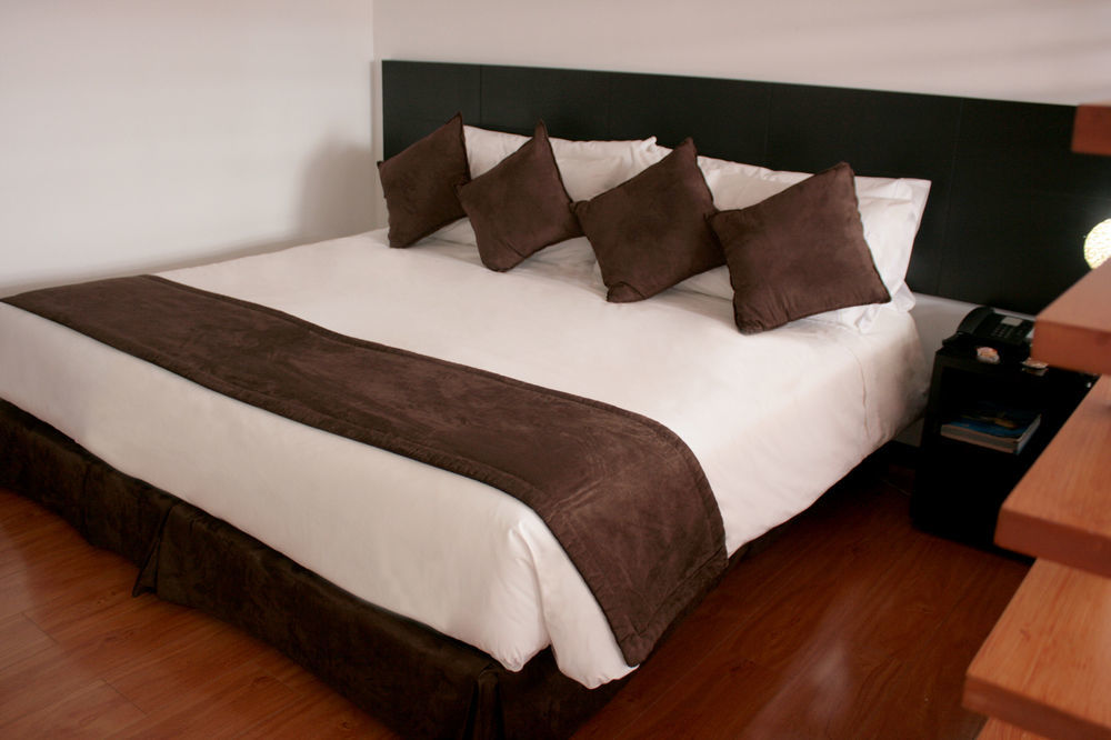 Hotel Apartamentos Regency La Feria 보고타 외부 사진