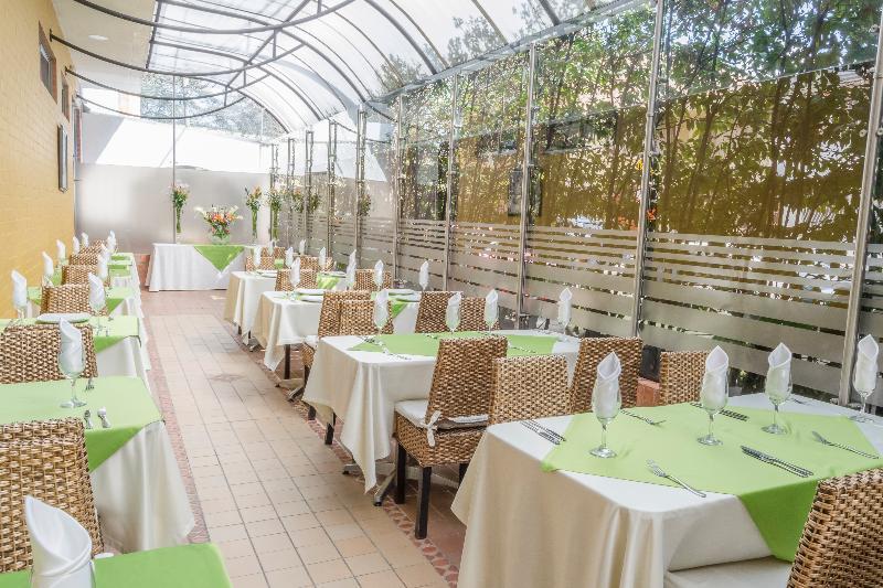 Hotel Apartamentos Regency La Feria 보고타 외부 사진